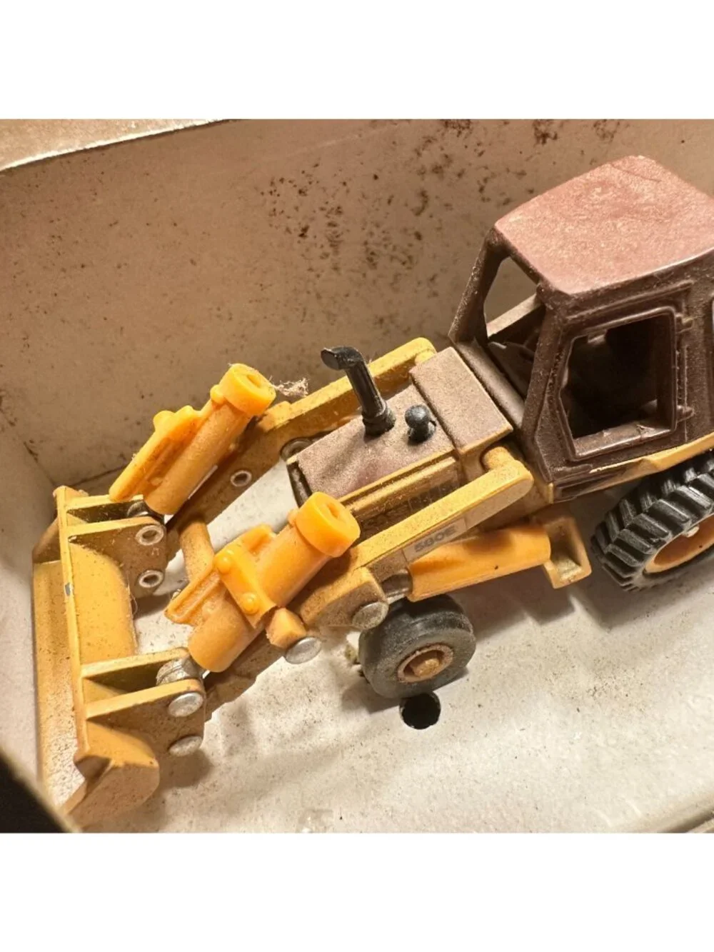 Case 580 Super E Loader Backhoe Die-Cast Model